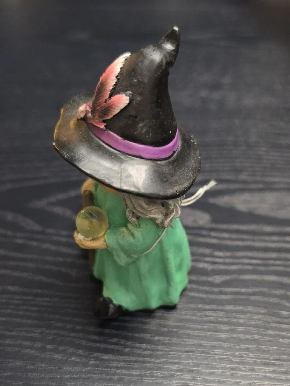 Transpac Witch w/ Crystal Ball figurine, Fairy Garden/Halloween Décor, NWT